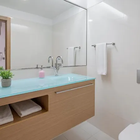 Jasmineiro I By An Island Apart Апартаменты Фуншал