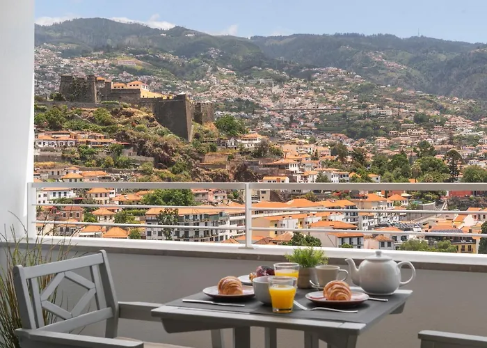 Jasmineiro I By An Island דירה פונשל