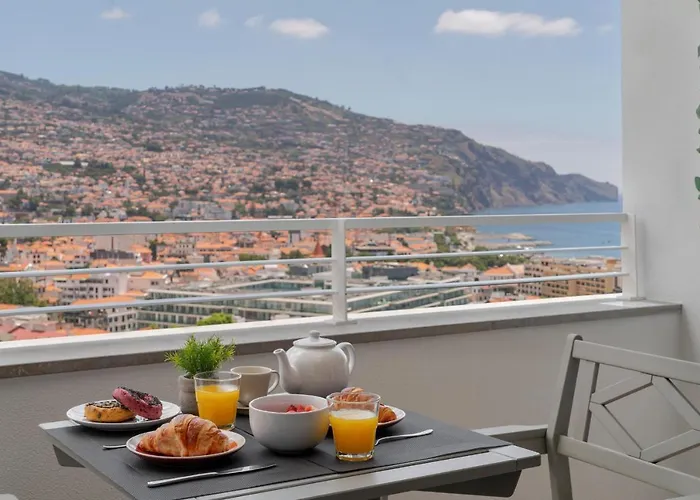 アパート Jasmineiro I By An Island フンシャル