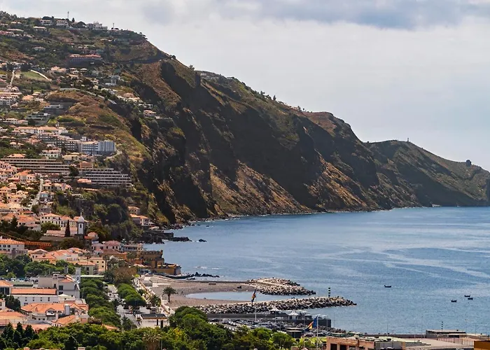 Jasmineiro I By An Island アパート フンシャル