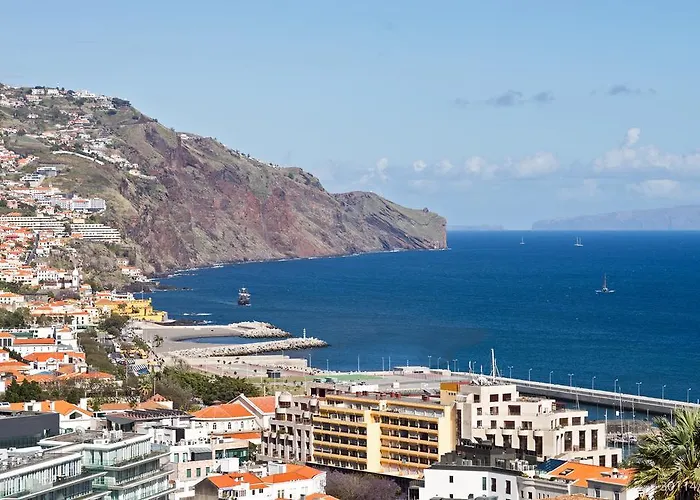 Jasmineiro I By An Island Apart Apartment Funchal (Madeira)
